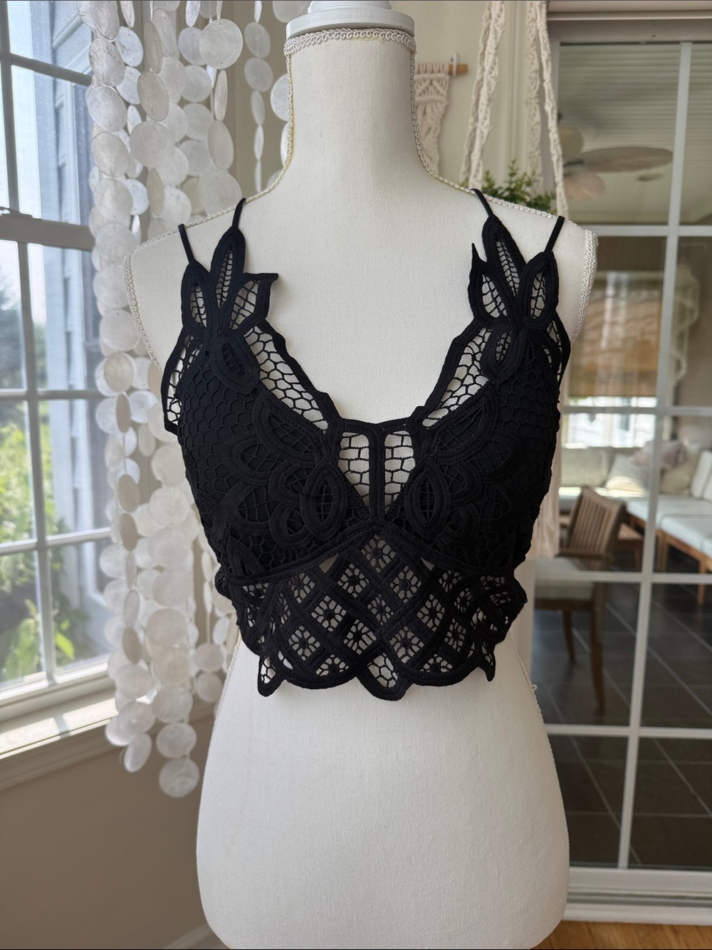 Black Lace Bralette Crop Top - Women Intimates & Sleepwear